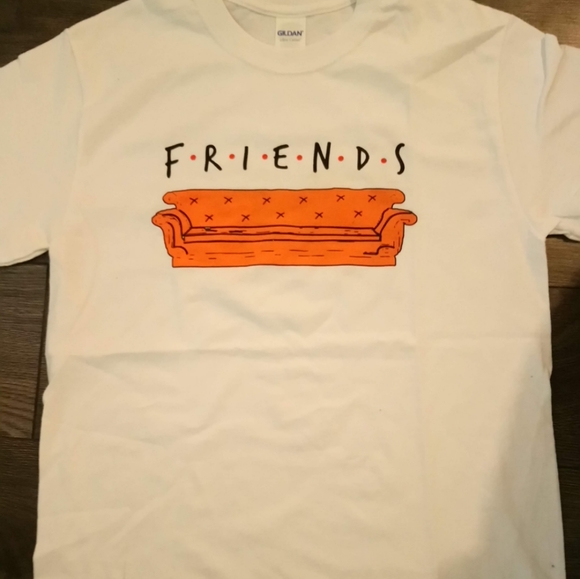 2 Friends T-shirt 👕 Brand NEW! Never Worn - Picture 2 of 3
